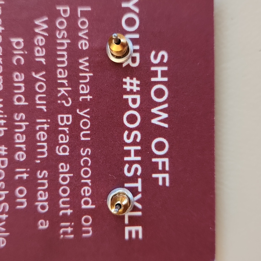 Starburst Earrings - Picture 3 of 4